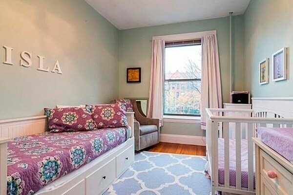 Building Photo - 1370 Beacon St