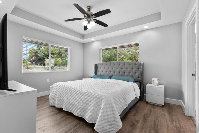 Building Photo - Move-In Ready, 3-Bedroom Fully Furnished Retreat with 3 Bathroom in Keaau Paradise!"