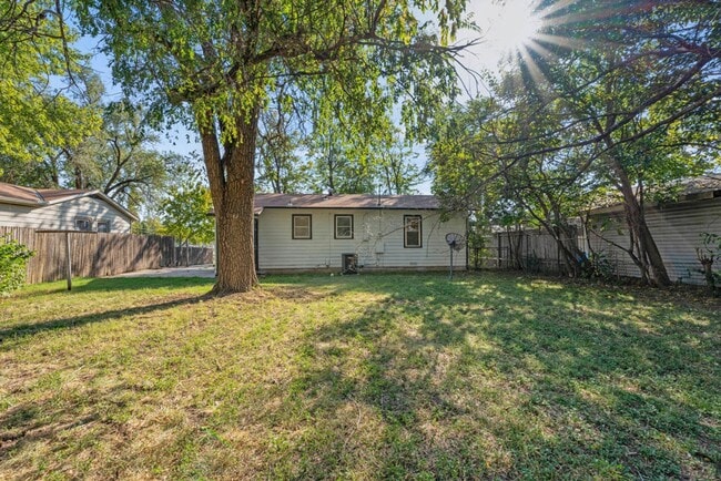 Building Photo - Coming soon!