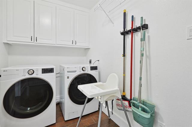 Building Photo - 3322 Darby Ln