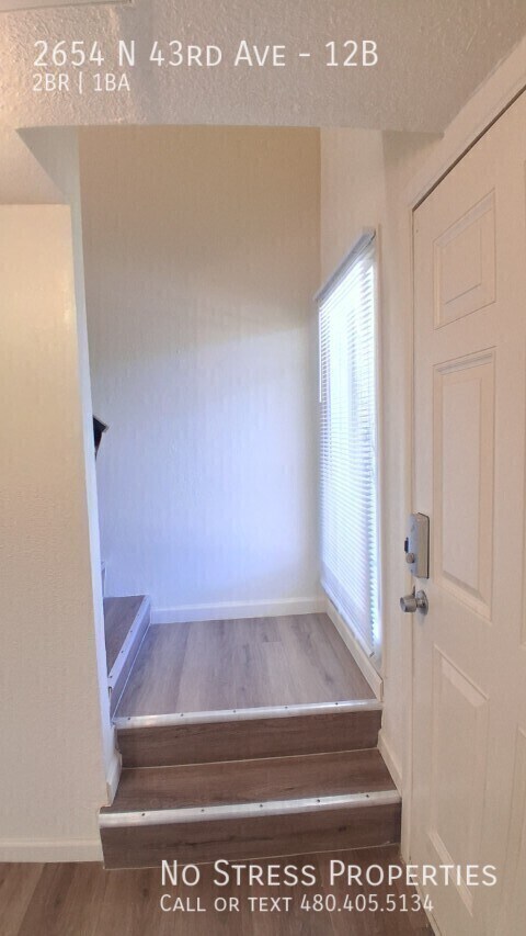 Building Photo - 2654 N 43rd Ave