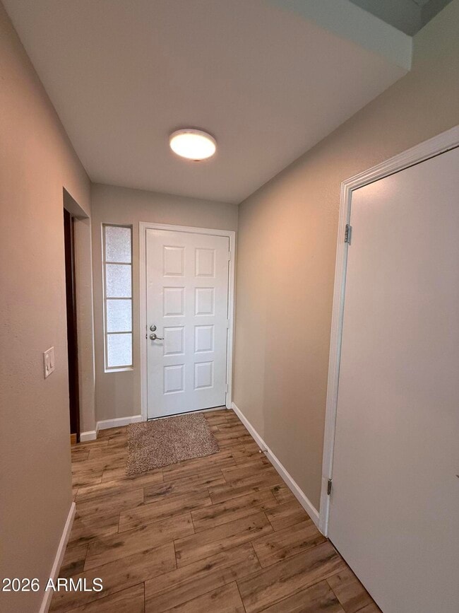 Building Photo - 2307 W Gail Dr