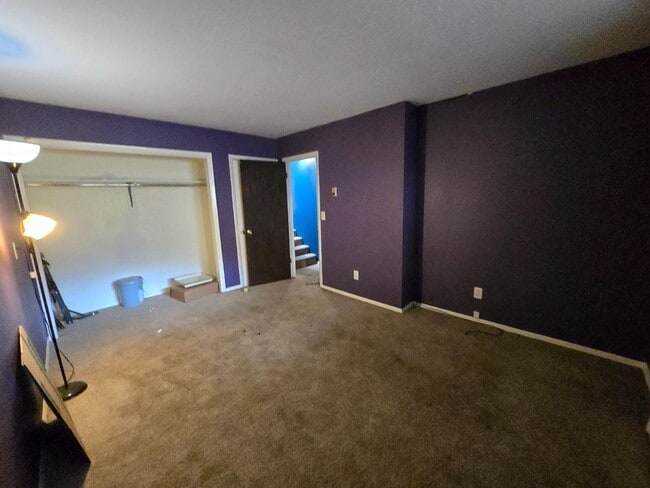 Building Photo - 378 Hidden Valley Cir