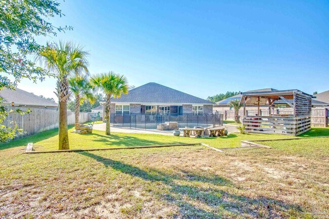 Building Photo - 4668 Red Oak Dr