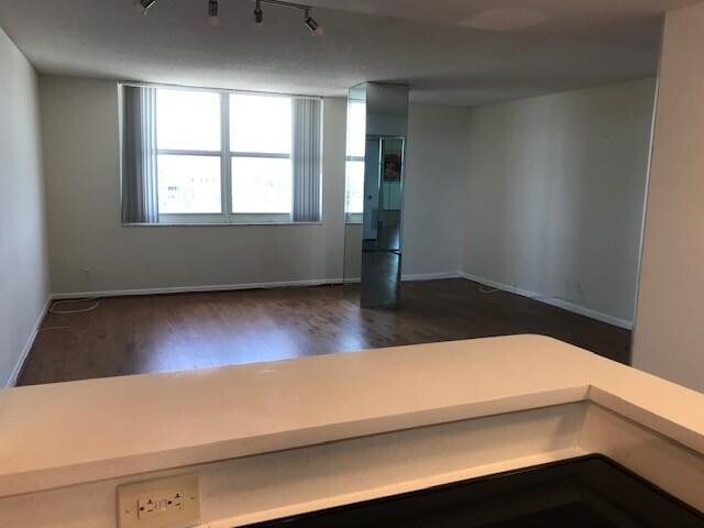 Building Photo - 111 Briny Ave