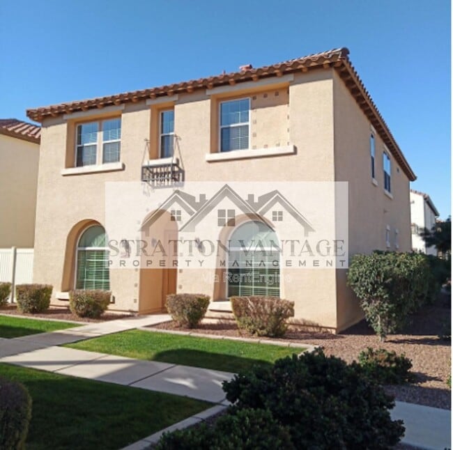 Building Photo - 881 S Adam Wy