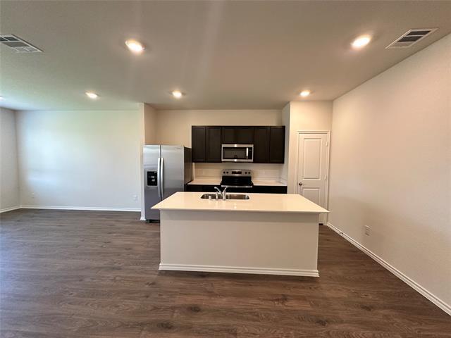 Building Photo - 634 White Ash Dr