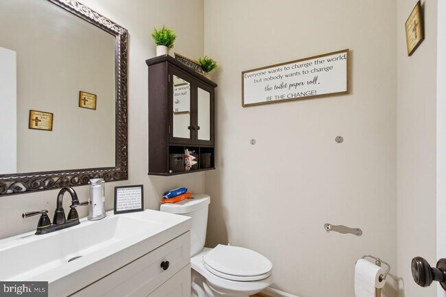 Building Photo - 14997 Grassy Knoll Ct