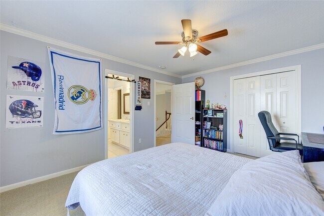 Building Photo - 3622 Springhill Ln