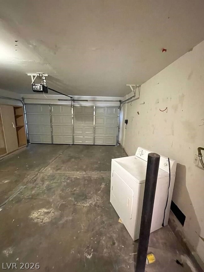 Building Photo - 8829 Cornwall Glen Ave