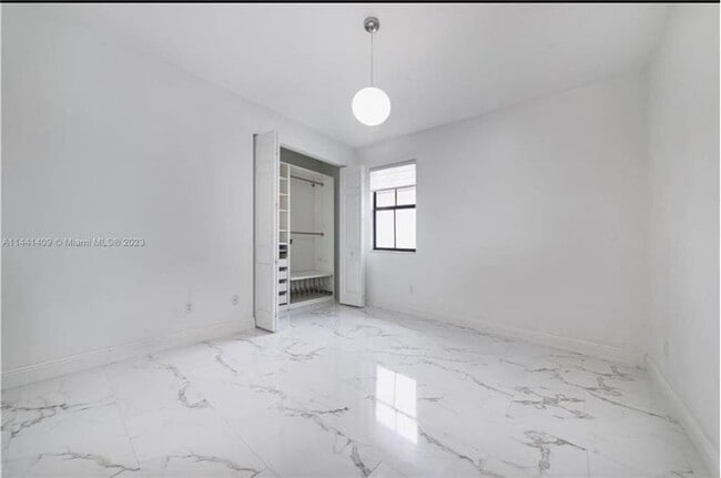 Building Photo - 8362 NW 39th Ct