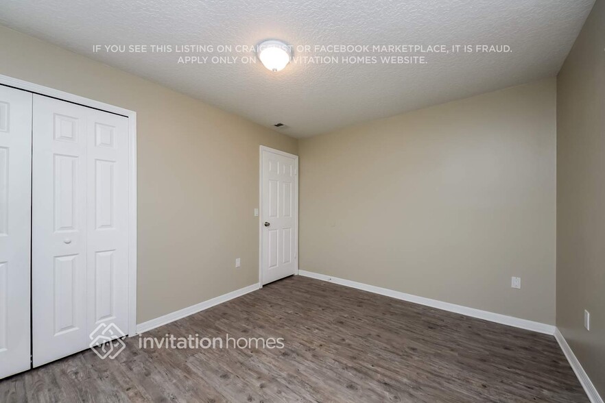 Building Photo - 8140 Caraway Dr