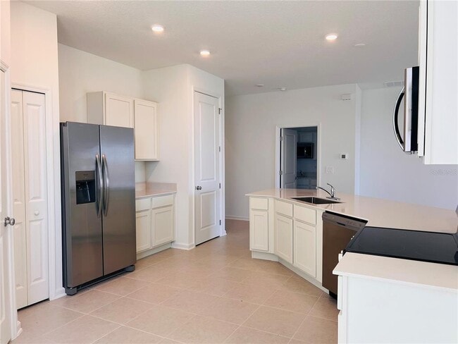 Building Photo - 4317 Riverbend Blvd