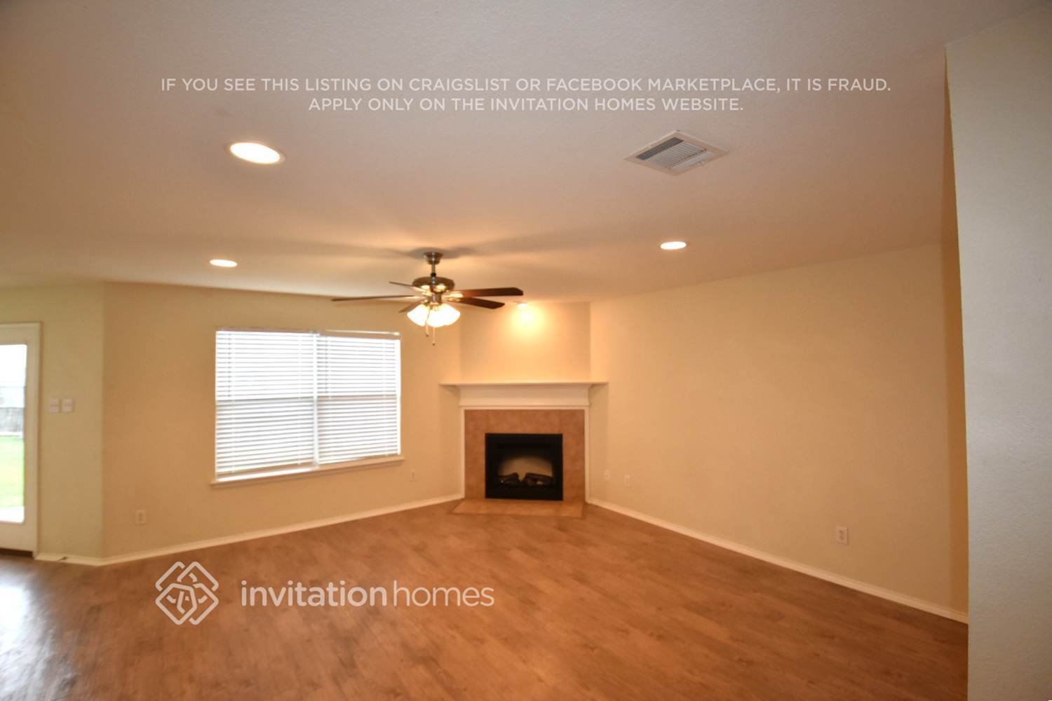 Building Photo - 9944 Osprey Dr
