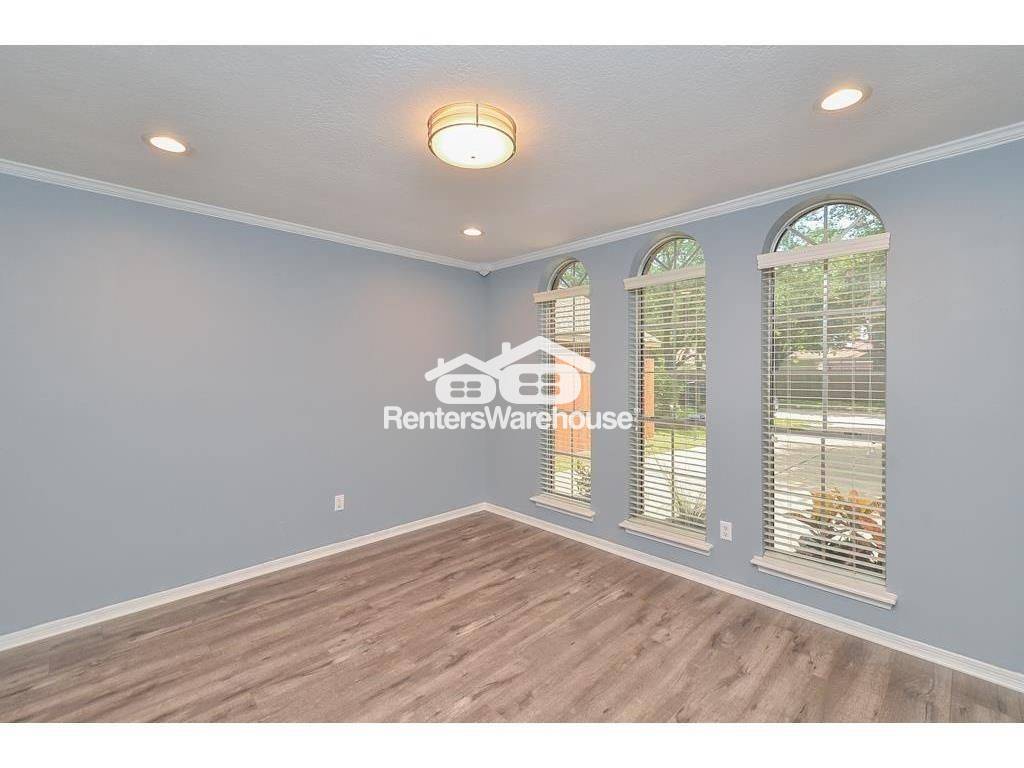 Building Photo - 6111 Dove Fern Ct