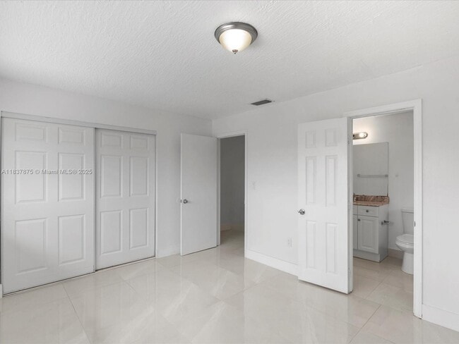 Building Photo - 1790 W 58th St