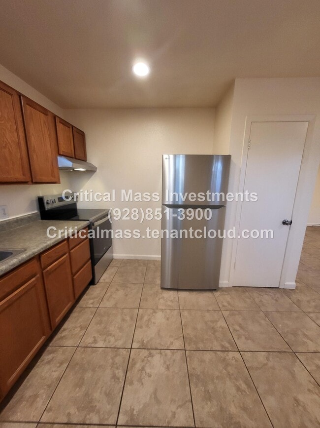 Building Photo - 2024 N 2nd St