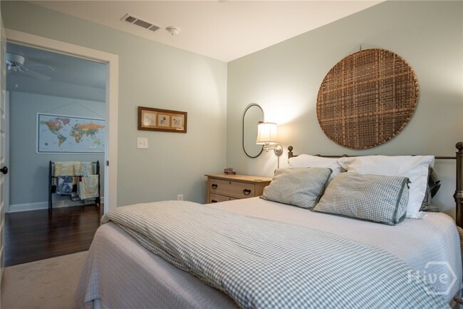 Building Photo - 290 Milledge Cir