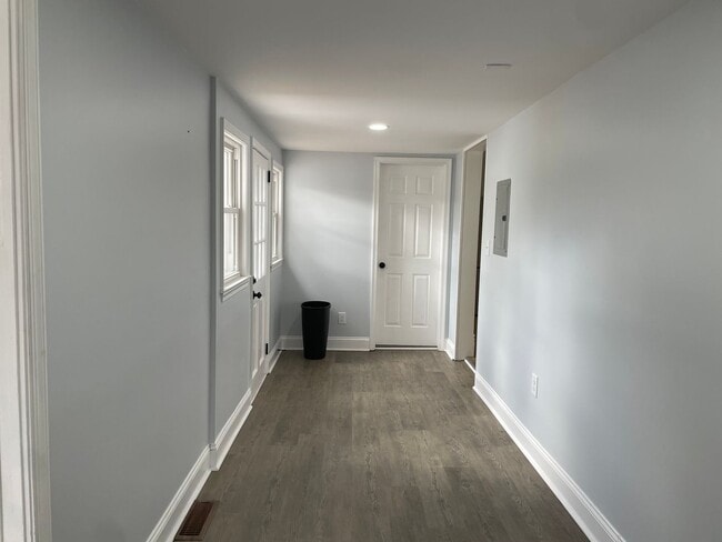 Building Photo - NEWLY RENOVATED 3 BED, 2 BATH STORY HOME IN THOMASVILLE