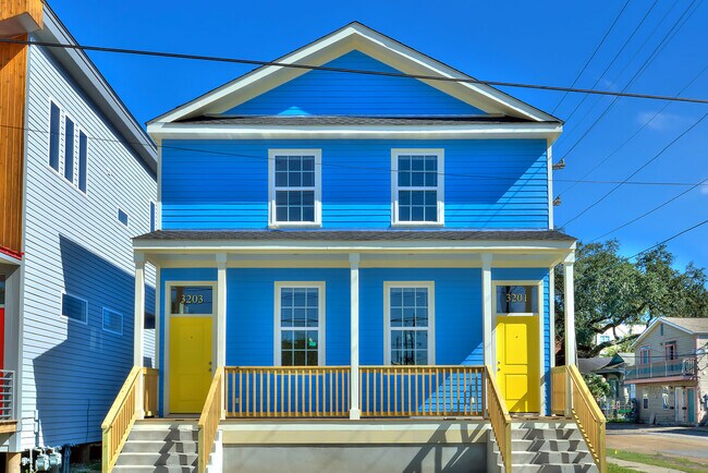 Building Photo - 3201 Gravier St