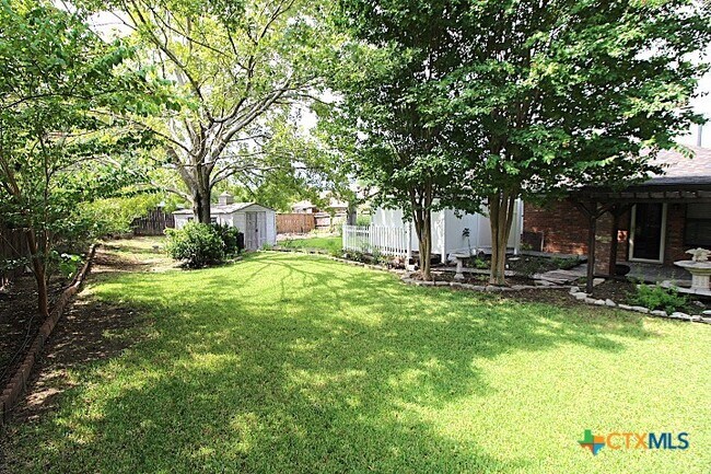 Building Photo - 1110 Timmons Dr