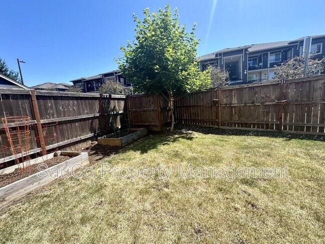 Building Photo - 456 SW 203rd Terrace