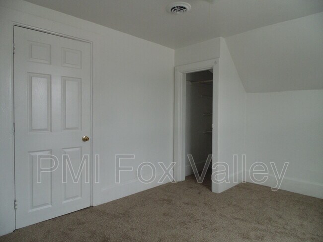 Building Photo - 374 S Military Rd