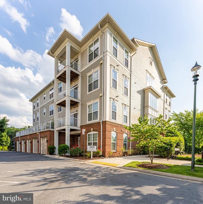 Building Photo - 3850 Clara Downey Ave