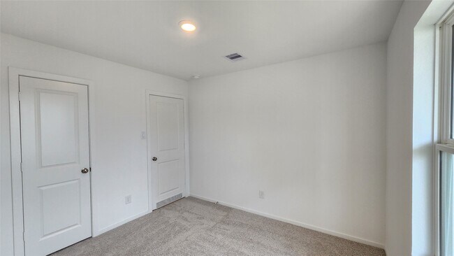 Building Photo - 16218 Rustic Prairie Dr