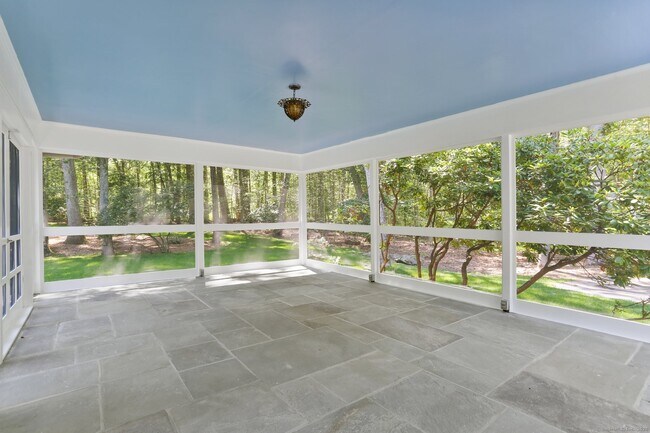 Building Photo - 82 Rilling Ridge