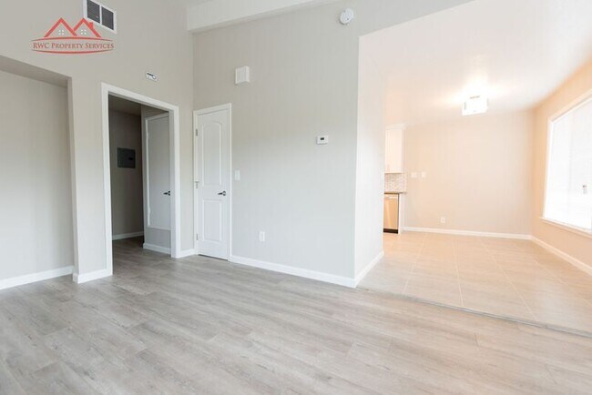 Primary Photo - 1823 El Parque Ct
