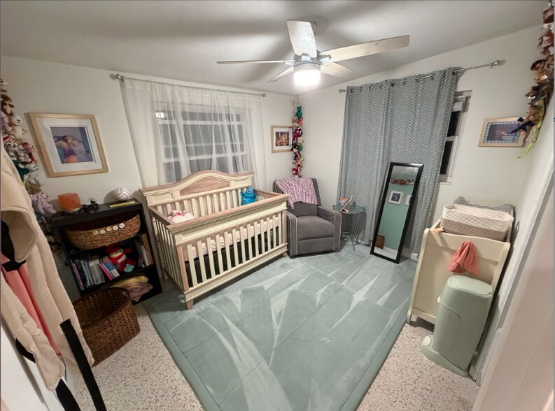 Building Photo - 10595 104th Ave