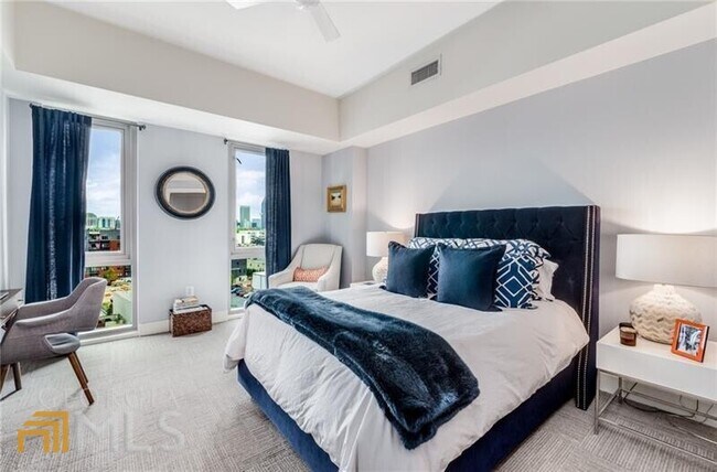 Building Photo - 1100 Howell Mill Rd NW