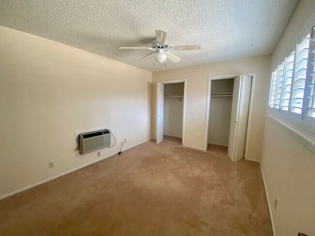 Building Photo - PRE-LEASING JULY.