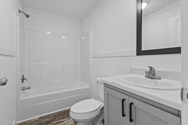 Building Photo - 16831 Oak Leaf Ct