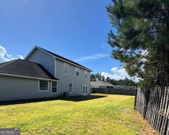 Building Photo - 104 Sugar Maple Way