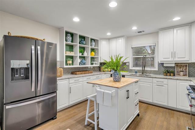 Building Photo - 6514 Kenwell St