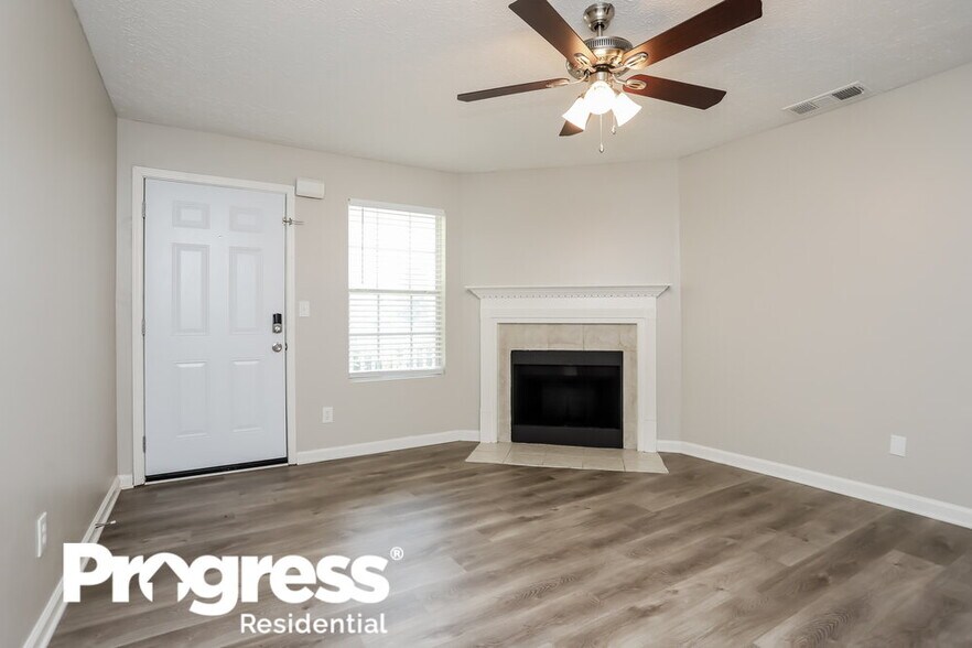 Building Photo - 139 Woodwind Way