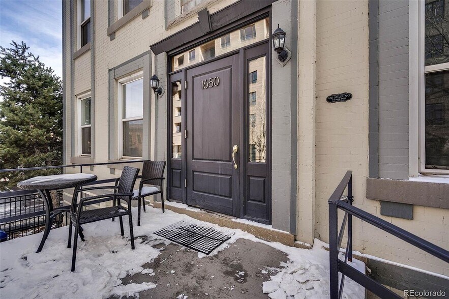 Building Photo - 1650 N Pearl St