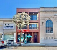Building Photo - 502 Broadway