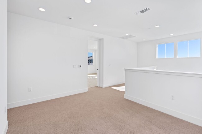 Building Photo - Newly Constructed 3-Bedroom, 2.5-Bath Home with Separate Owner Suite