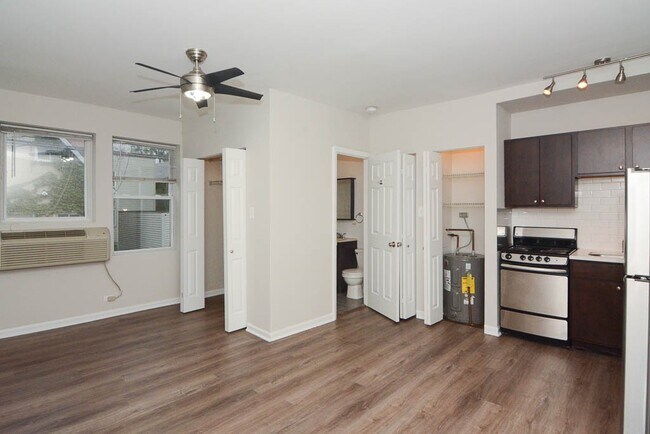 Building Photo - 1627 N Humboldt Blvd