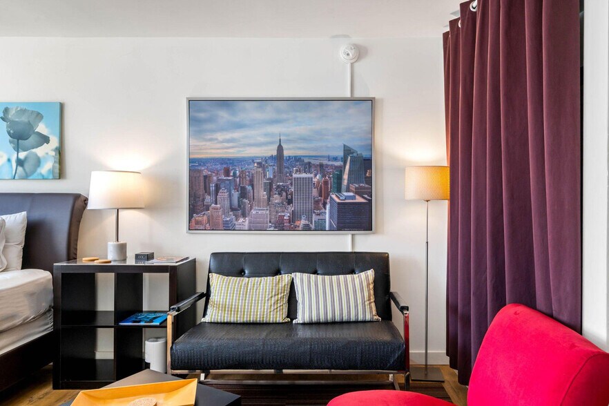 Building Photo - 47 5th St NE