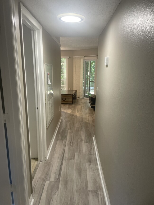 Building Photo - 4671 Pembrook Pl