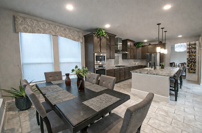 Building Photo - 6911 Twilight Elm Trace