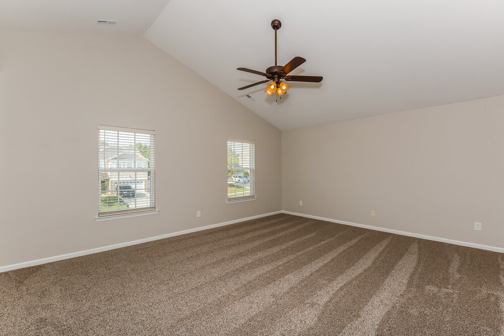 Building Photo - 5721 Verrazano Dr