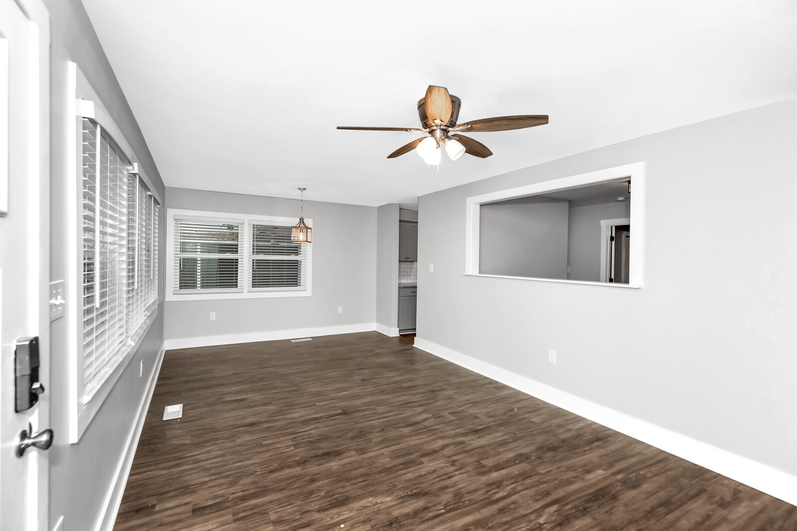 Building Photo - 3506 Oleander Rd SW