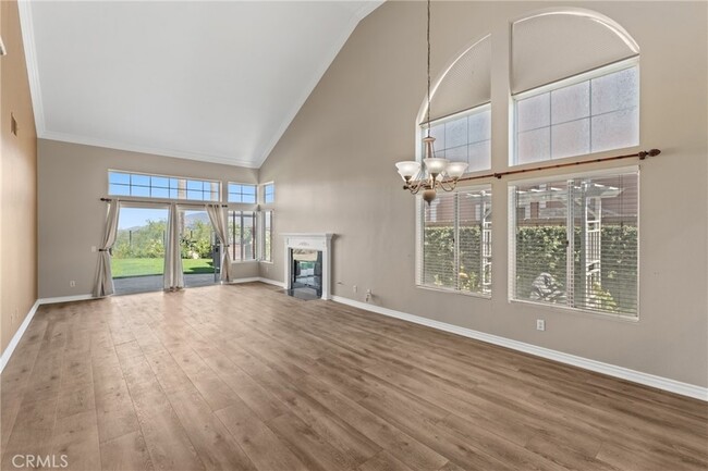 Building Photo - 6430 Regents Ct