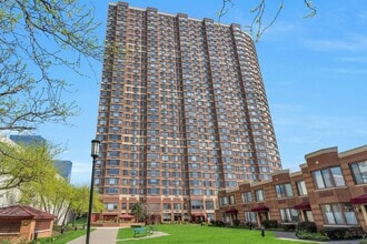 Building Photo - 100 Old Palisade Rd