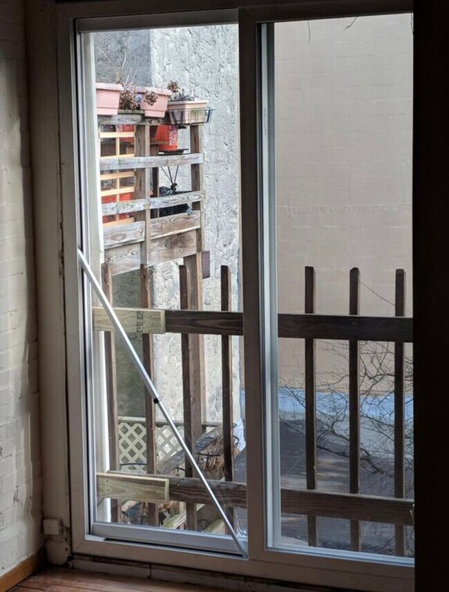 Building Photo - One Bedroom with office Trinity on Fabric Row